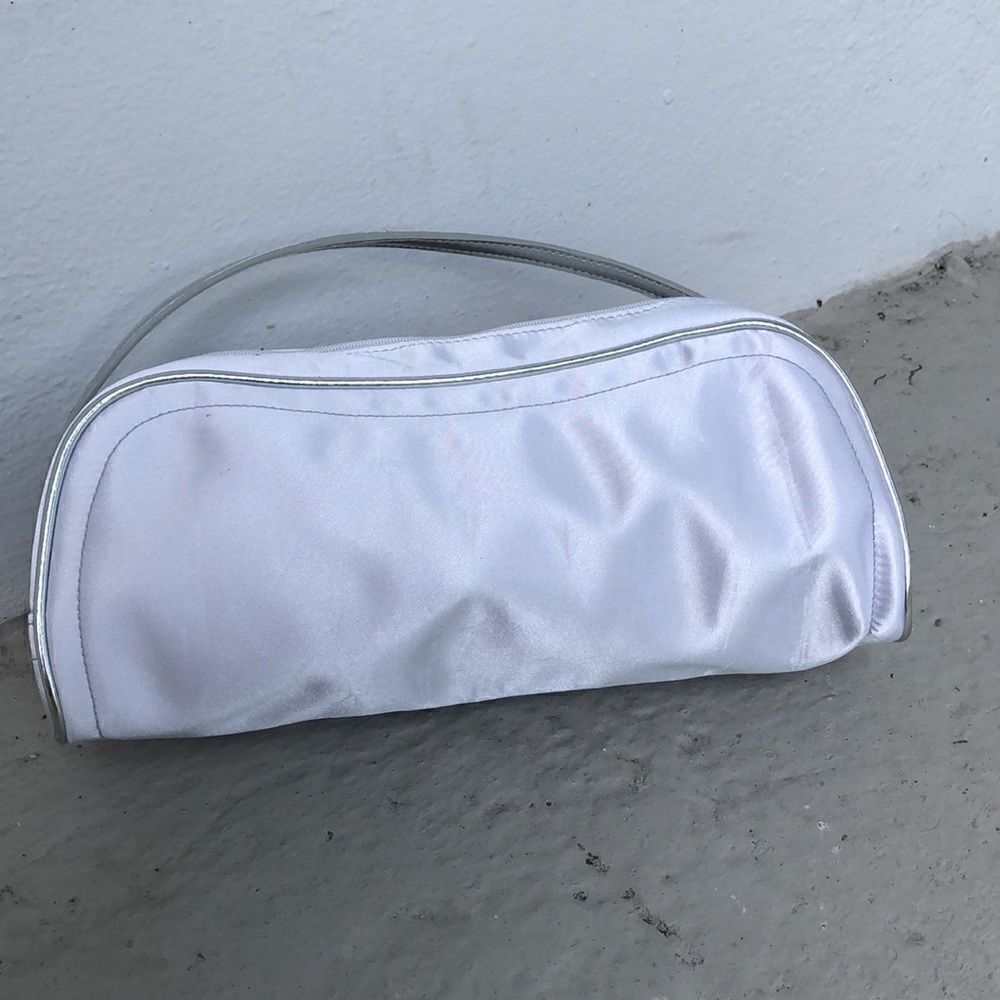 Dior  cosmetic case - Picture 3 of 9